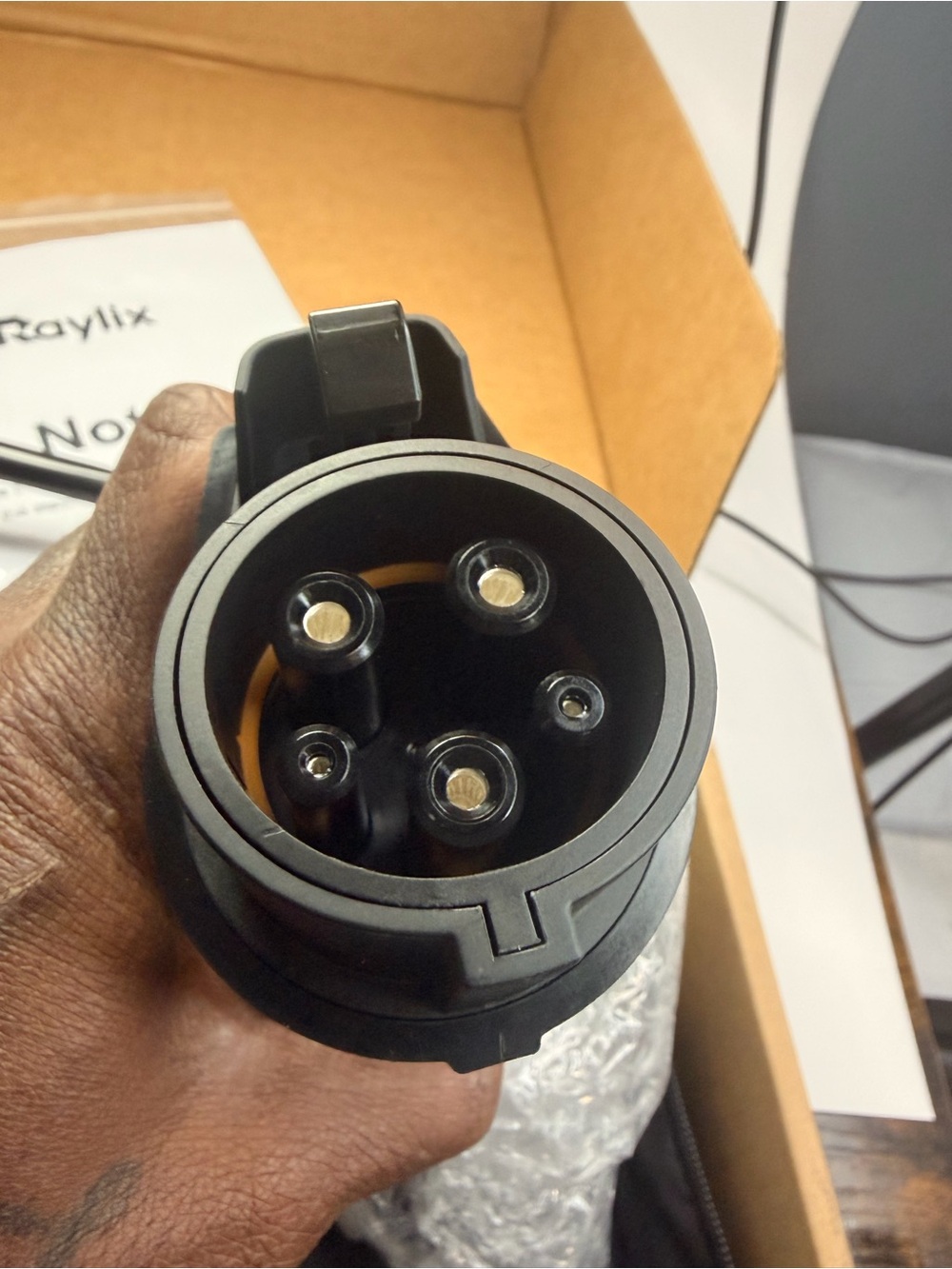 Raylix 16A Level 1&2 EV Charger, 110V-240V Electric Car Charger With 21ft Cable - Picture 9 of 12